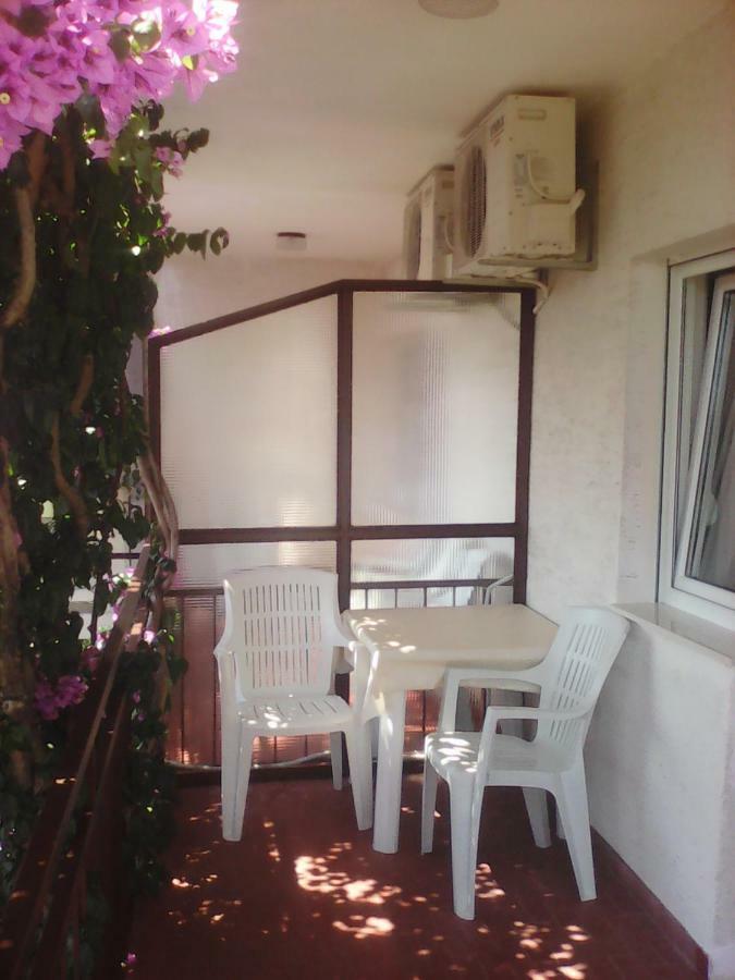 Apartmani Ivona Podgora Exterior foto